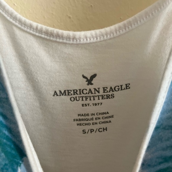 AEO Floral Tank - Picture 3 of 6